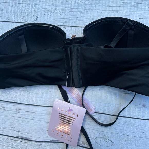 NWT savage x fenty core microfiber removable + adjustable strap bra - Picture 2 of 7